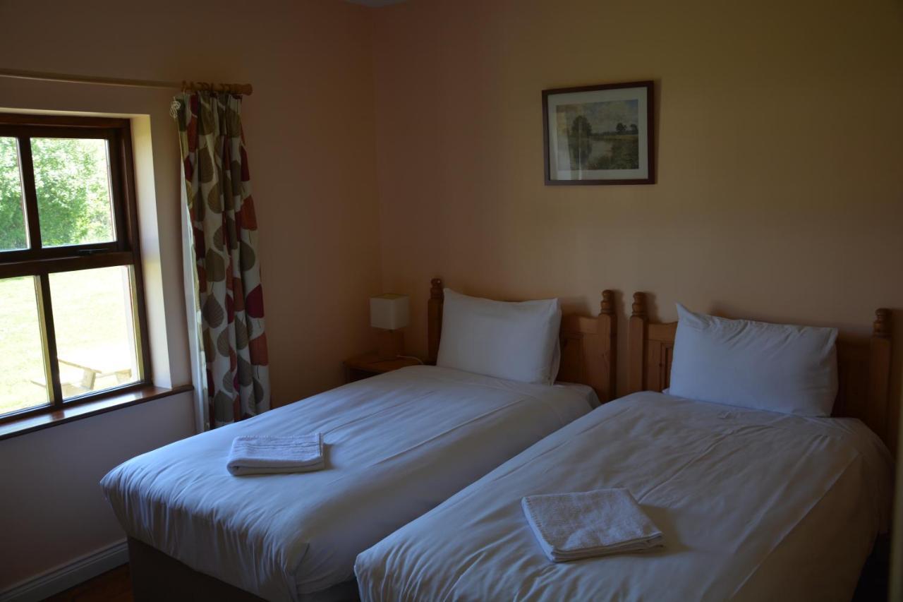 Amber Cottage Килларни Экстерьер фото